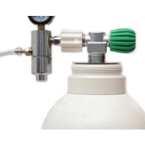 Reducirajući ventil za bocu s kisikom