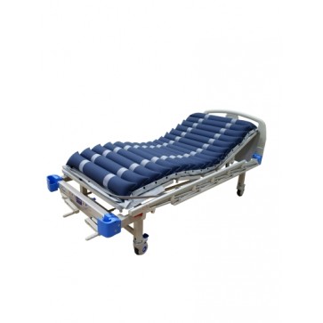 Antidekubitalni madrac HF6002 namješten na bolesnički krevet